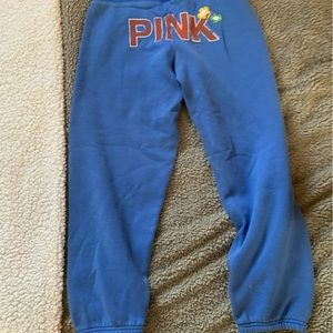 Super cute EUC origional collection embroidered sweats